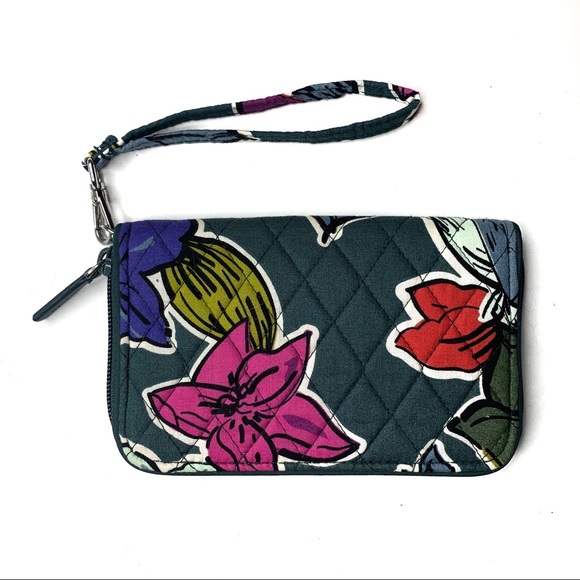 Vera Bradley Handbags - VERA BRADLEY Wristlet Wallet Teal Zip Around Close